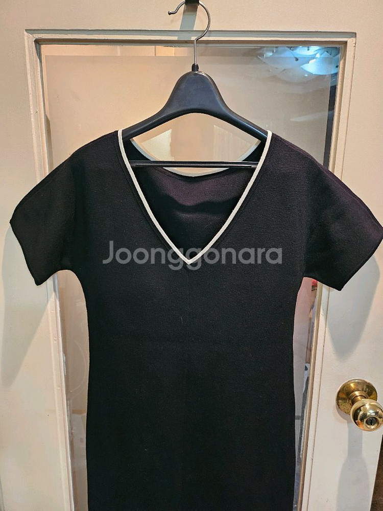 막스마라 배색 울니트 미디원피스 S--2