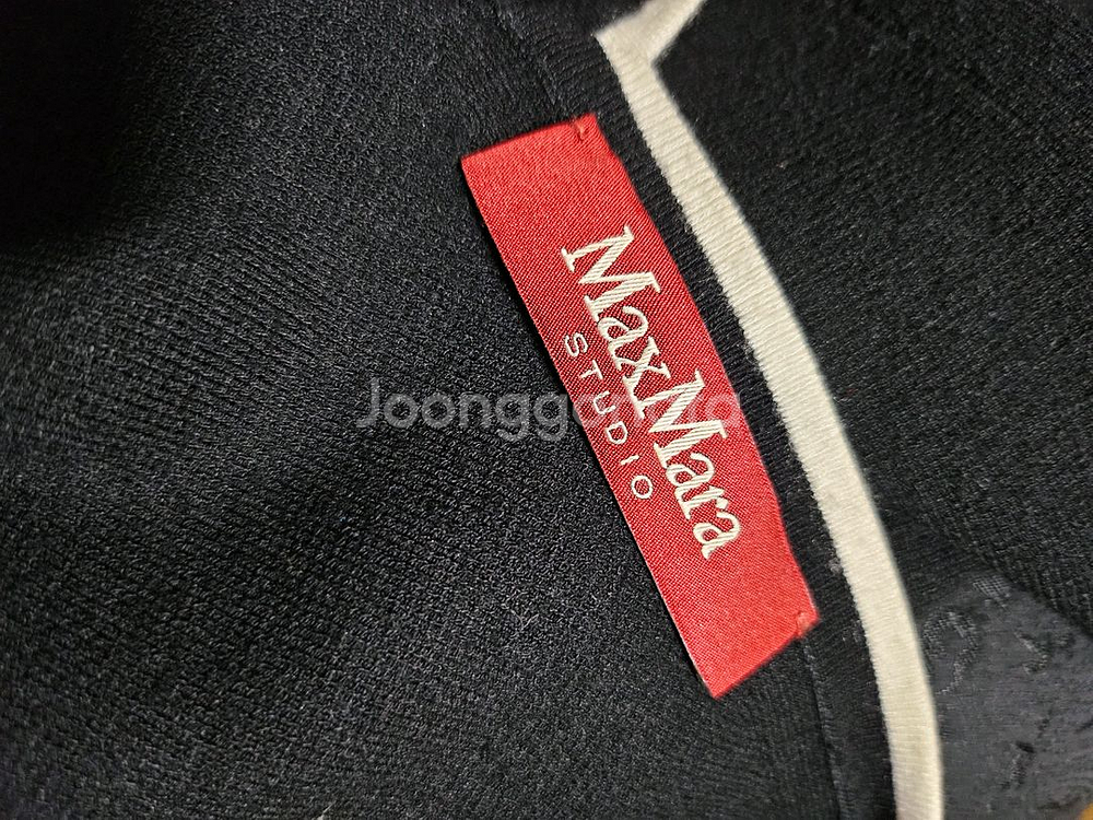 막스마라 배색 울니트 미디원피스 S--6