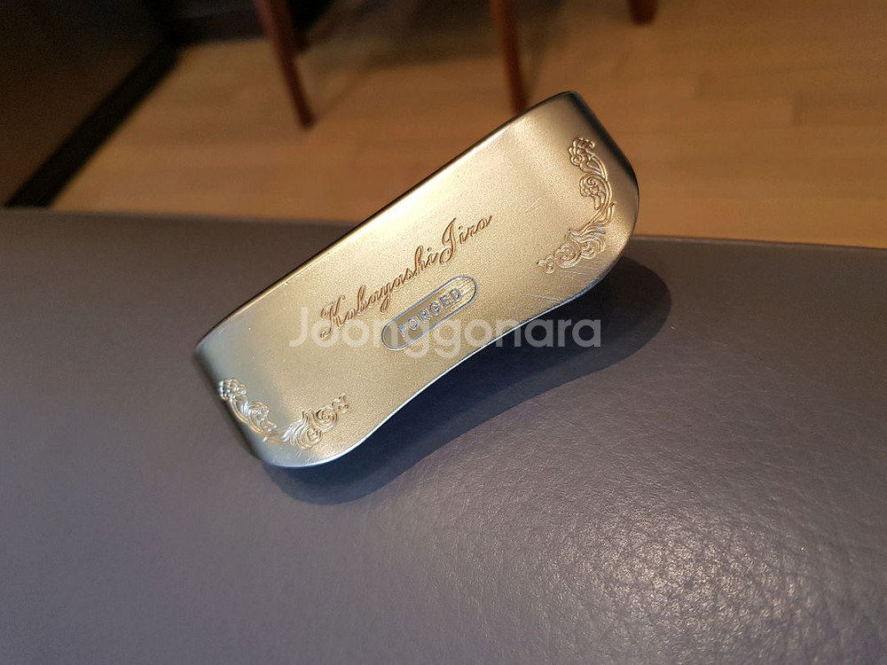 정품 일제 고바야시지로 로얄골드 33인치 퍼터 판매해요--0