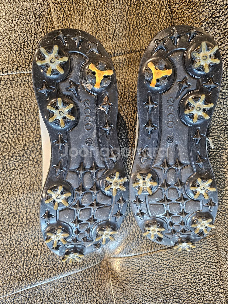 에코 고어텍스 스파이크리스 골프화 42사이즈 270--4