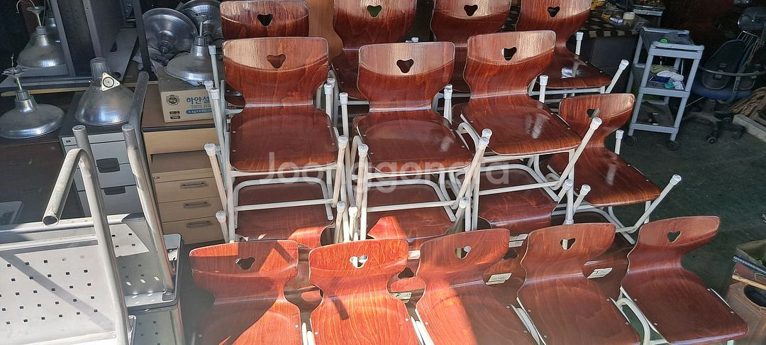 튼튼한스타킹의자 고급나무의자 팝니다--1