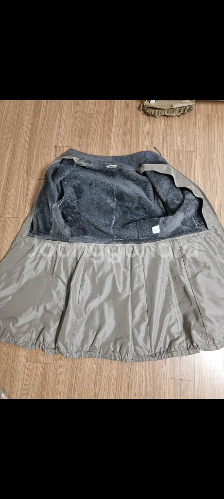 브루넬로 쿠치넬리 쎄무 가죽 자켓 44사이즈--2