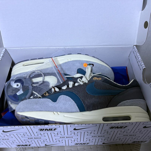 나이키 원앙 카시나 스니커즈 팔아요