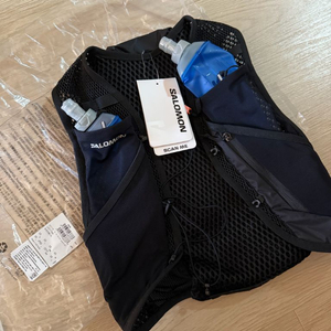 (새제품) 살로몬 액티브스킨8 xs 블랙