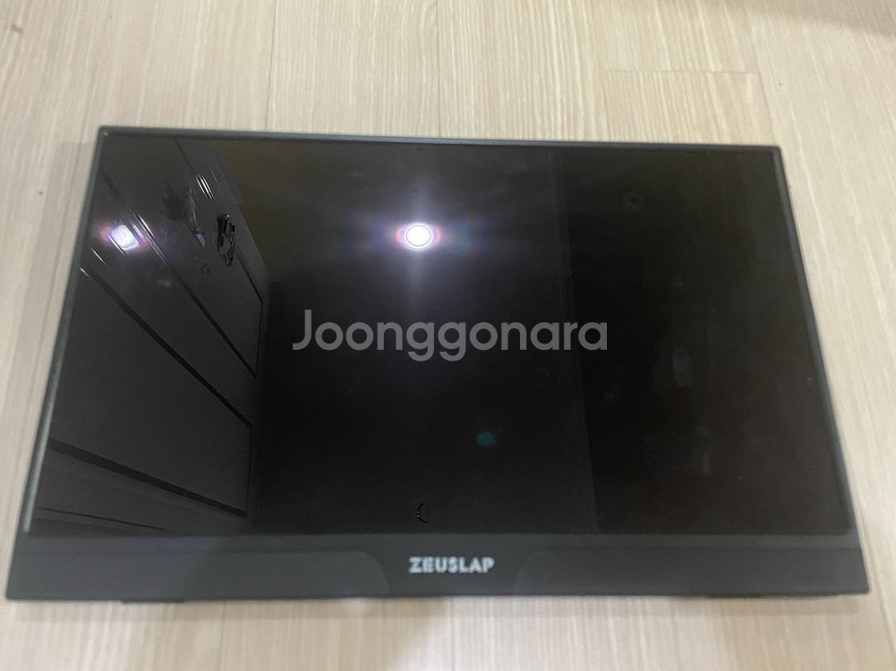 제우스랩 z15st 휴대용 모니터--3