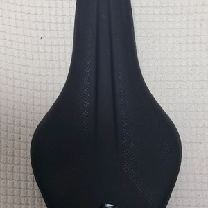 (신품) 스캇 싱크로스 벨카라 자전거 안장.