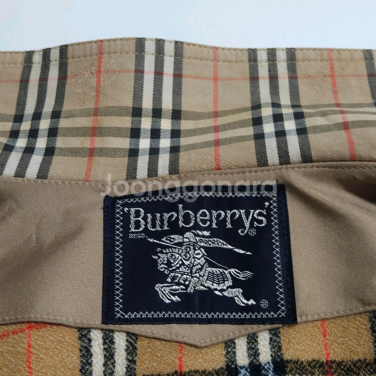 버버리 노바체크 점퍼--8