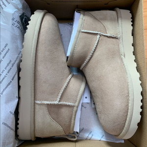 ugg 어그 클래식 울트라 미니 샌드색 240