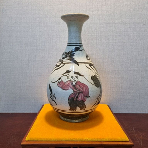 [ 중국도자기 ] 분채모란동자도자병 - 높이30cm