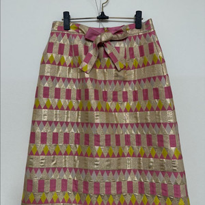 코스모폴리탄줄라이 스커트 2사이즈