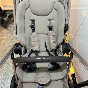 (컨디션최상) 2025 리안솔로 절충형 유모차