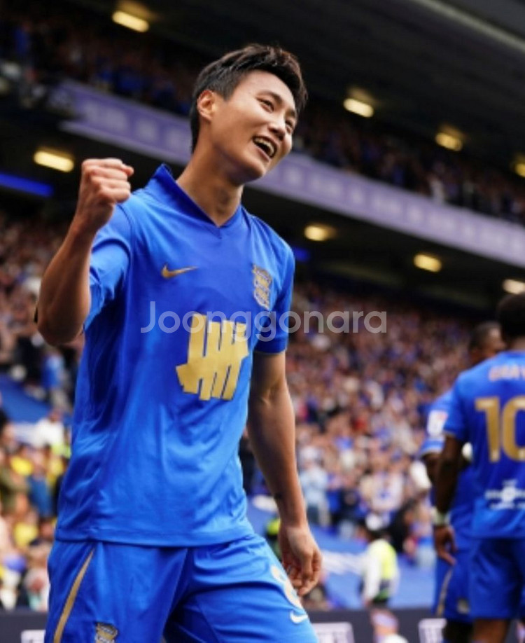 25 26 버밍엄시티 홈 백승호 유니폼 레플리카 M--6