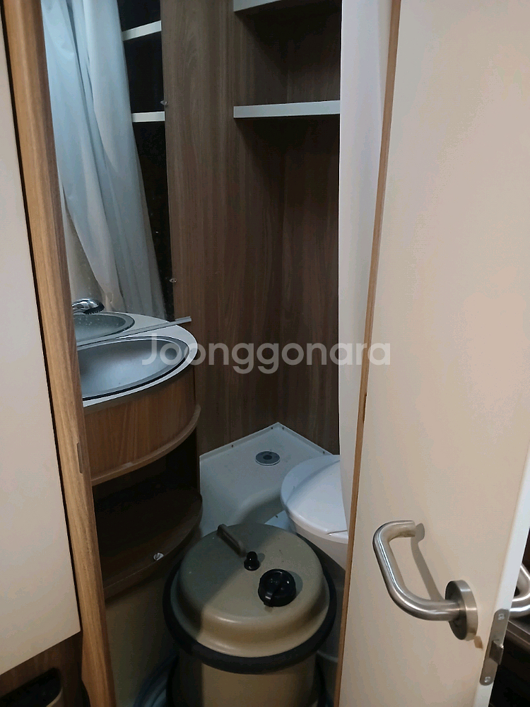 비스너 카라반 430 TS(풀옵션)--8