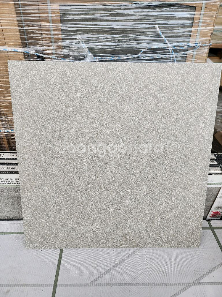 600x600 타일 싸게판매합니다--2