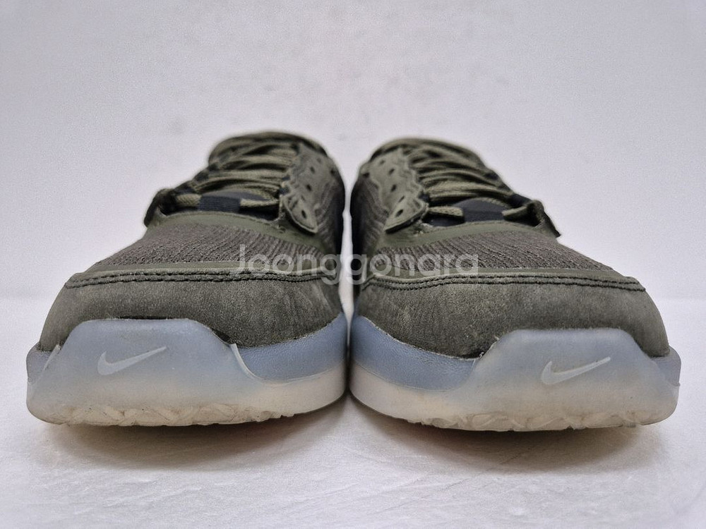 나이키 스케이트보드 스니커즈 275--3