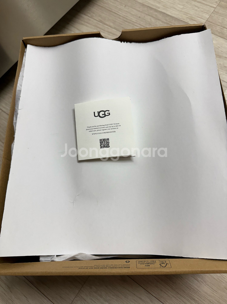 UGG 클래식 클리어 미니부츠 8W--5