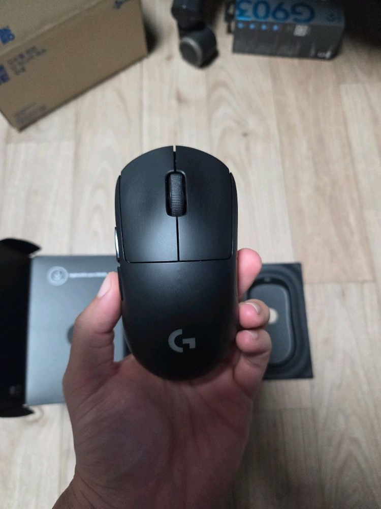 로지텍 PRO 2 LIGHTSPEED 마우스팝니다--1