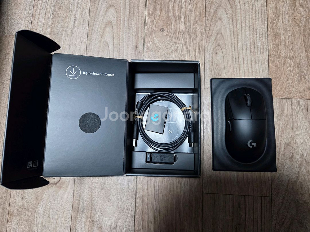 로지텍 PRO 2 LIGHTSPEED 마우스팝니다--2