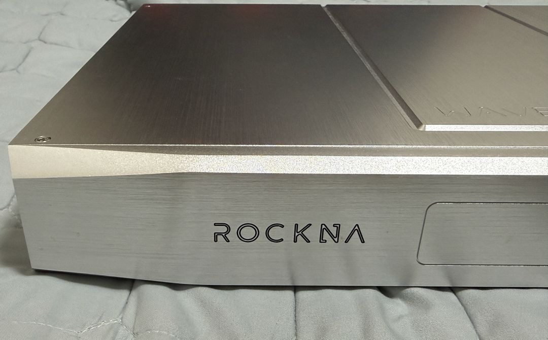 rockna wavelight server 2tb 이미지