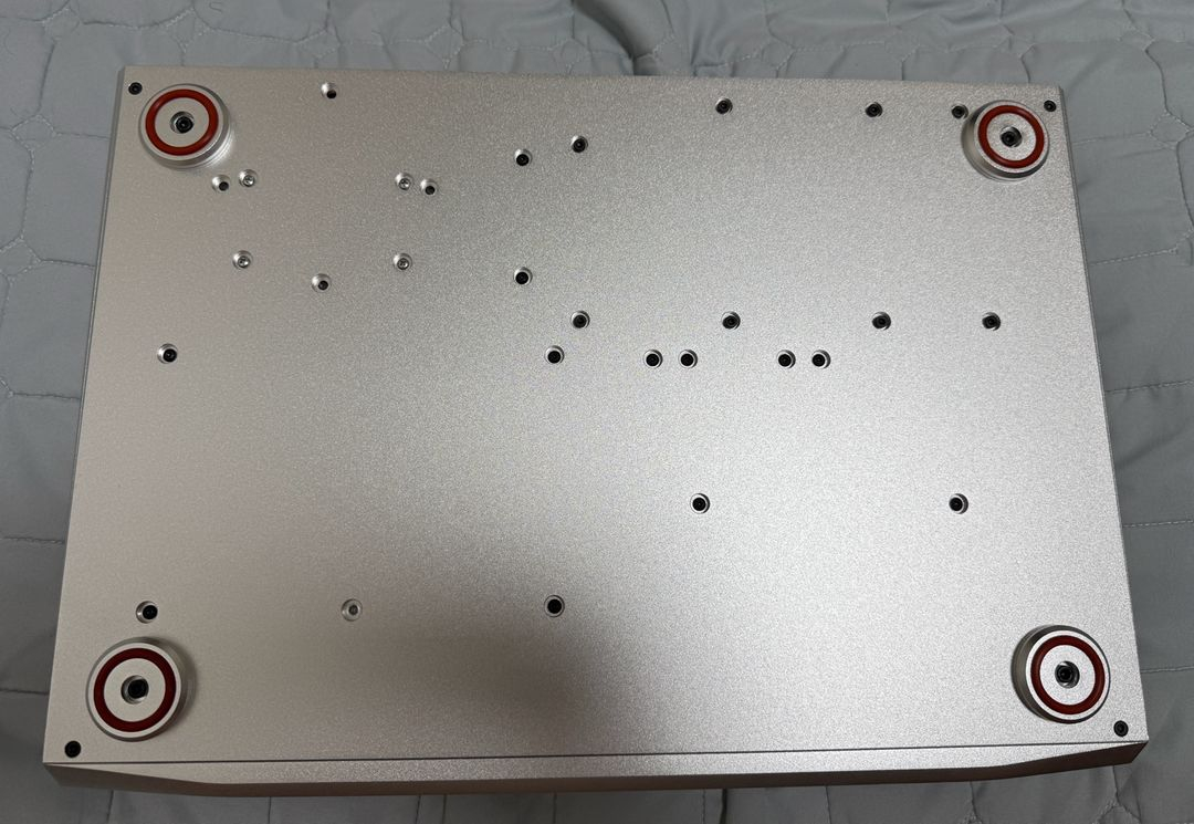 rockna wavelight server 2tb 이미지