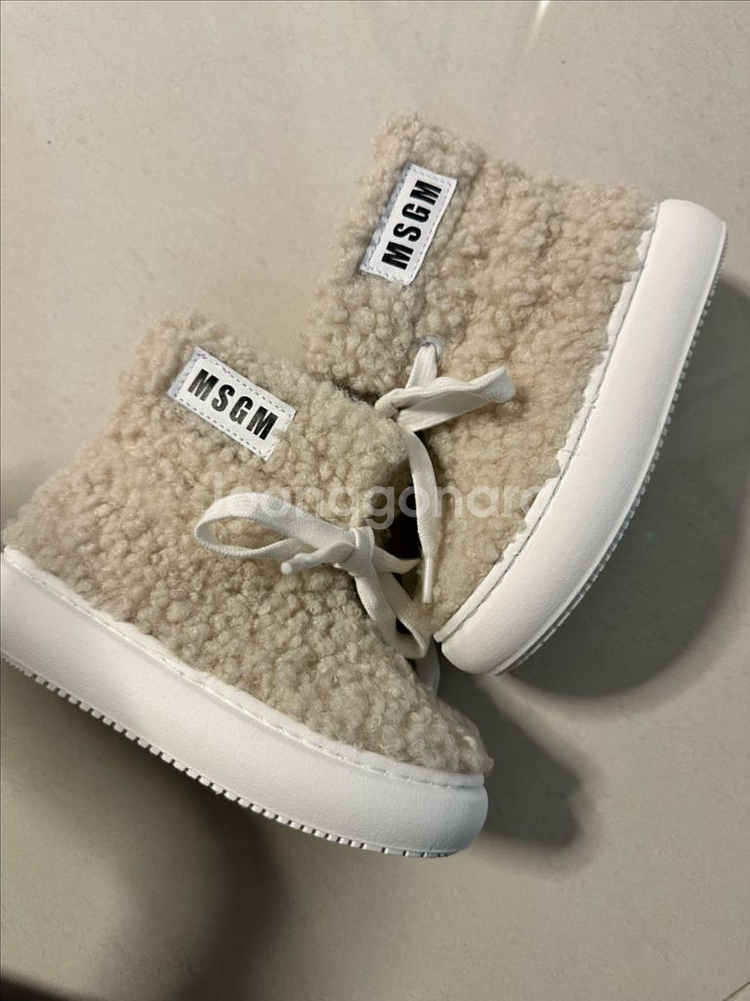 MSGM 키즈 뽀글이 털 부츠 아이보리 (160)새상품--3
