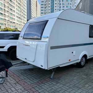 아드리아 아비바400PS