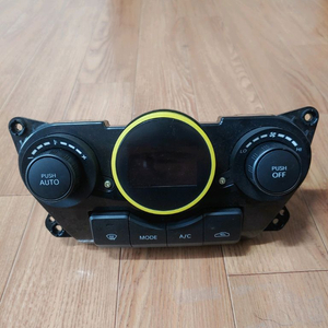 뉴모닝 오토공조기 후기형 팝니다