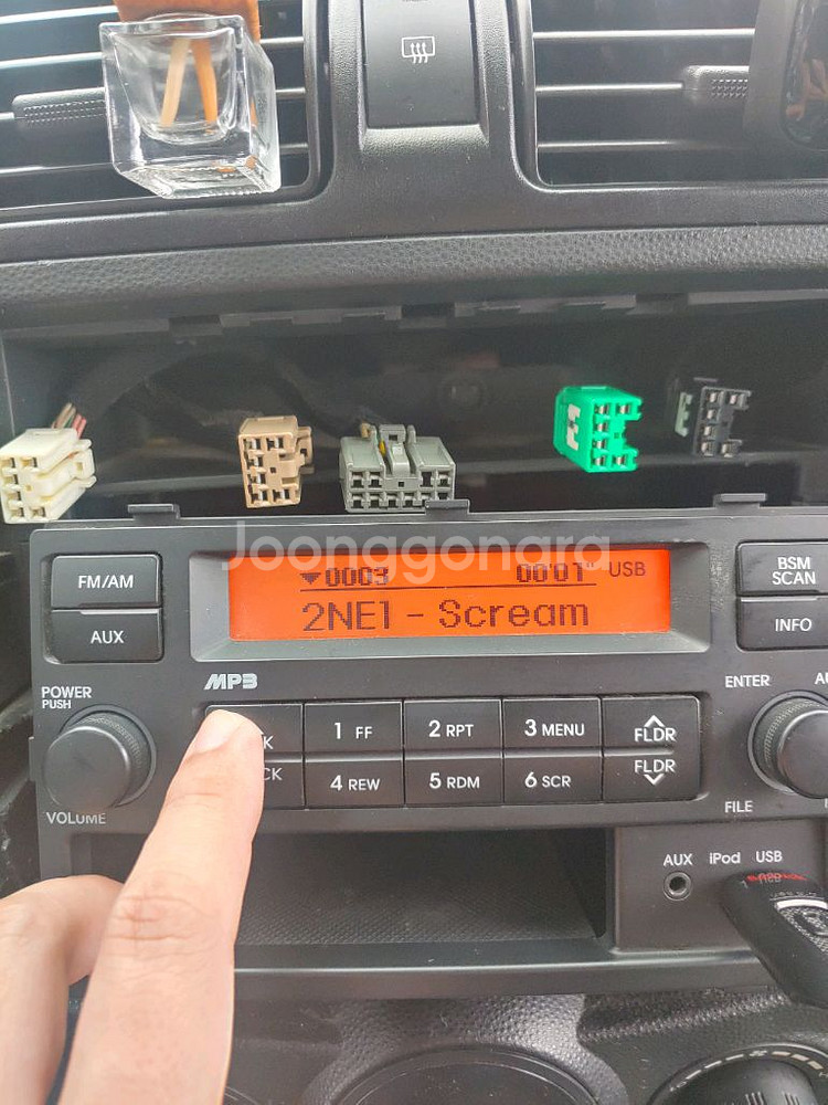 뉴모닝 밴 카오디오 팝니다--2