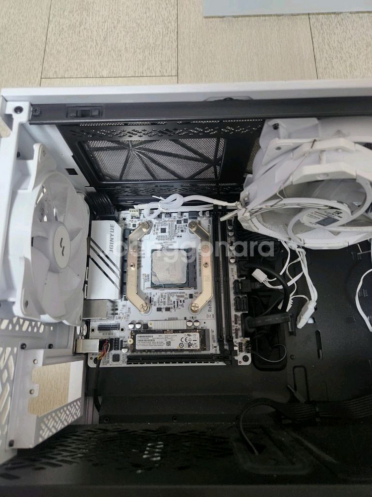 상태 좋은 컴퓨터 부품 판매합니다--2