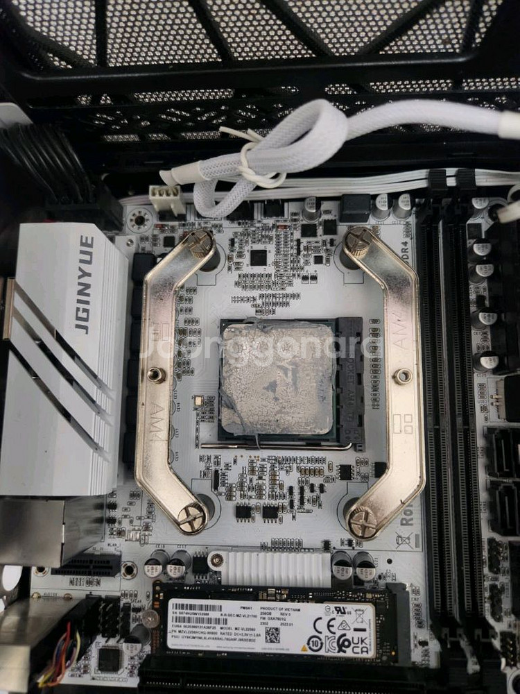 상태 좋은 컴퓨터 부품 판매합니다--3