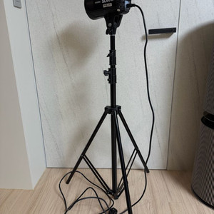 고독스 SL60W 조명 + 삼각대