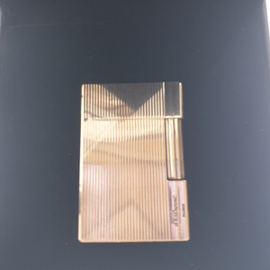 듀퐁 라이터 18137