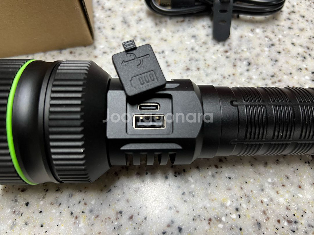 낚시 해루질 등산 캠핑용 전문가용 랜턴 손전등 라이트(--8