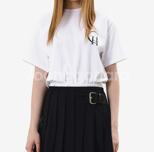 여자 깔끔한 흰색반팔티 새상품--0