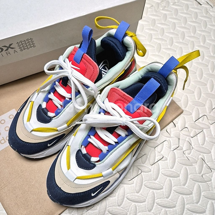 나이키 에어맥스 퓨리오사 라탄 웜샌드 운동화 우먼240--1