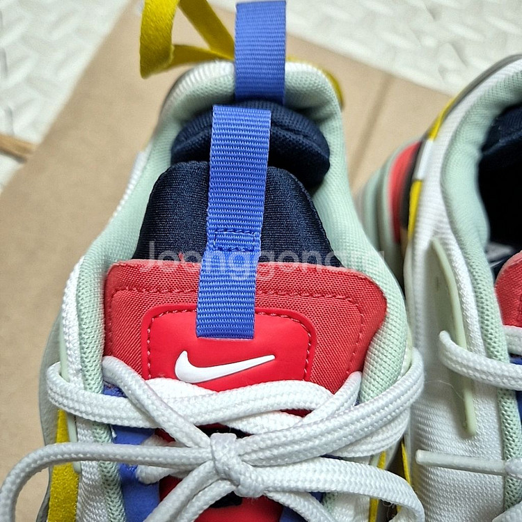 나이키 에어맥스 퓨리오사 라탄 웜샌드 운동화 우먼240--5