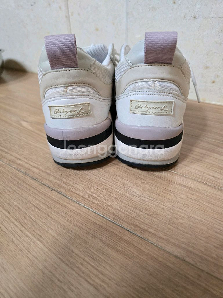 슈콤마보니 스니커즈 키높이운동화 235(송혜교신발)--4