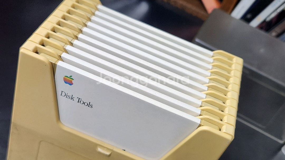 애플 맥킨토시 플로피 디스크 10개 + 보관함 2개--0