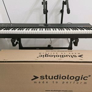 Studiologic SL88 Grand 디지털 피아노