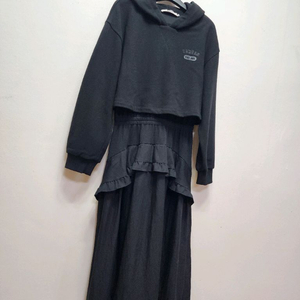 23년 한섬 sjyp 크롭 후드 롱원피스