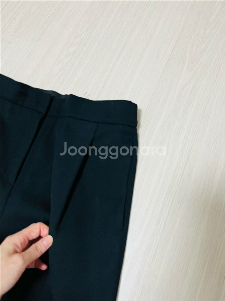 TIME 백밴딩 핀턱 와이드 팬츠 블랙--1