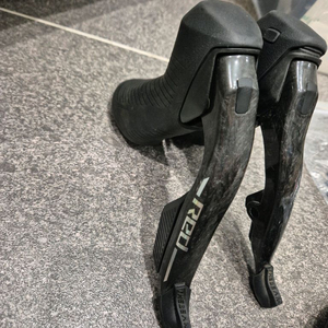 스램 레드 e1 파워미터 그룹셋 팝니다