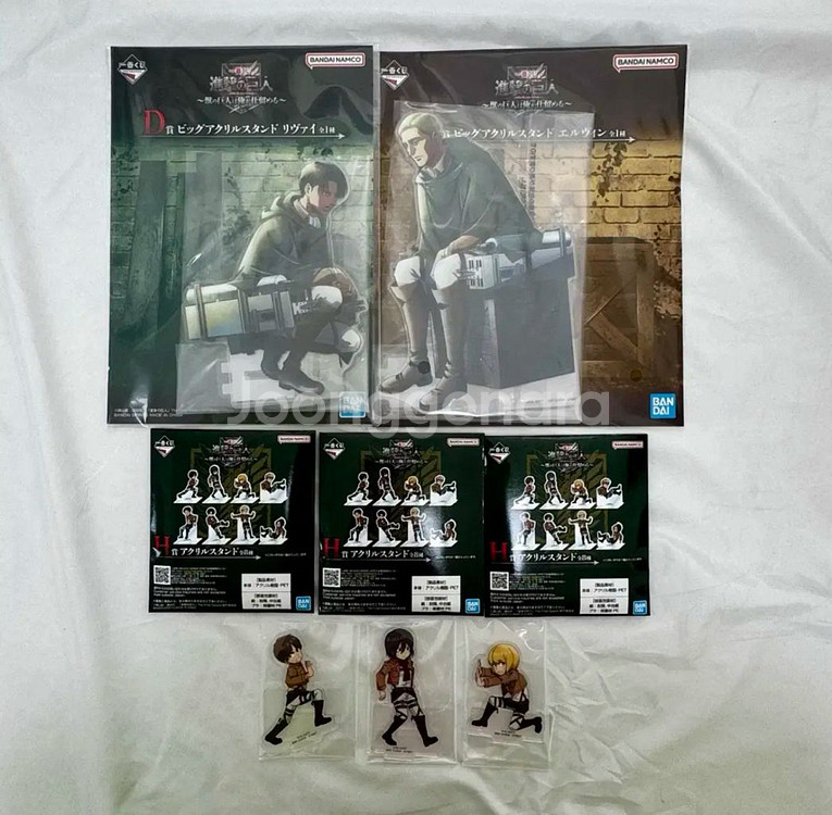 진격의 거인 제일복권 리바이 엘빈 아크릴 스탠드D,E상--0