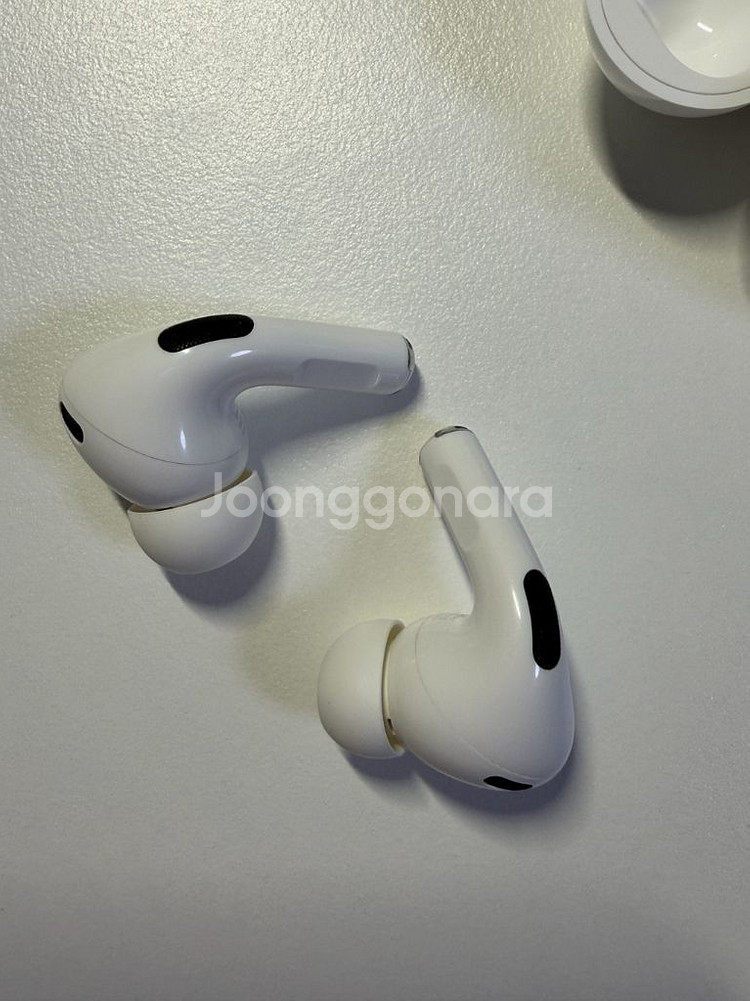 에어팟 프로2 S급 풀박스 + 케이블, 케이스 제공--3