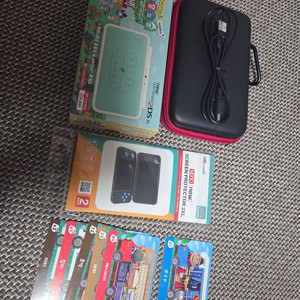 닌텐도 2DS XL 튀동숲 에디션 판매합니다