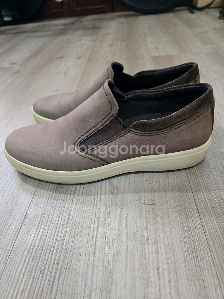 ecco 소프트 스니커즈 39 250mm--0