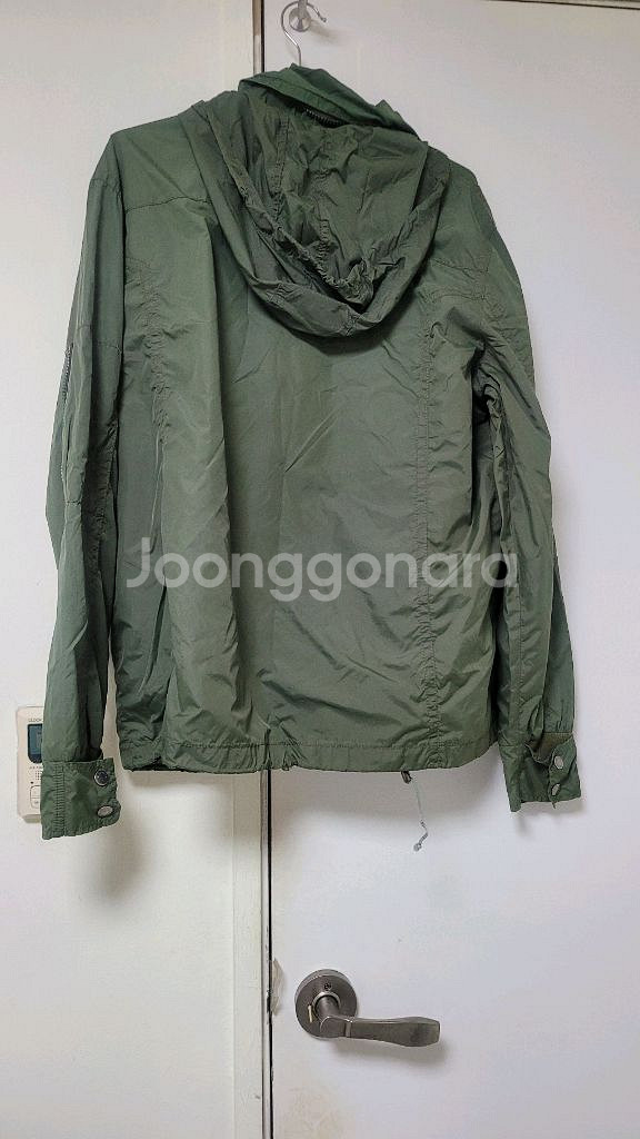 남성 야상 점퍼 XL 사이즈입니다색상은 카키색--2