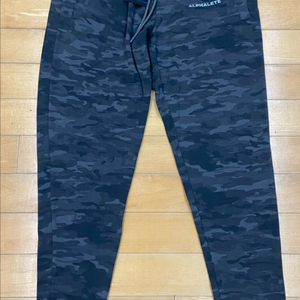 Alphalete 카모 조거팬츠 S 새상품