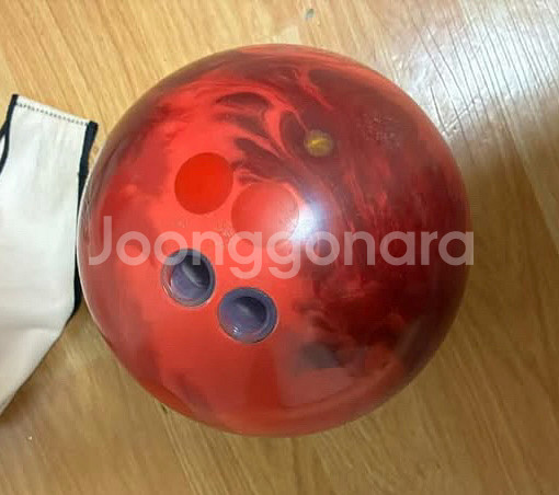 어텐션 레드펄 볼링공 14p--0