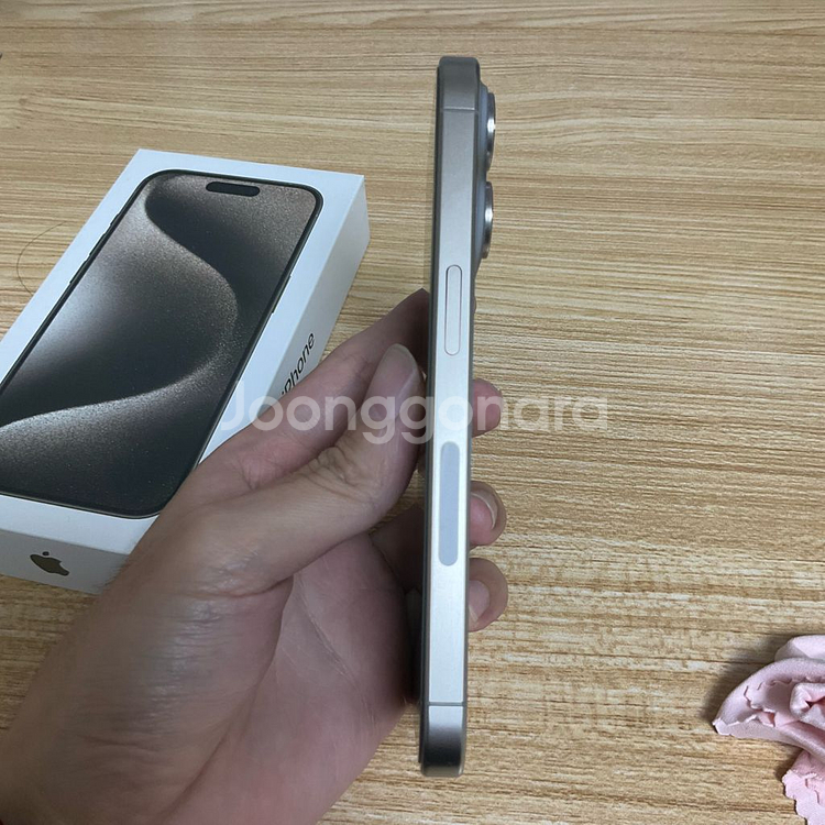 아이폰15프로 128gb 미국판 카메라무음, 출력제한x--9